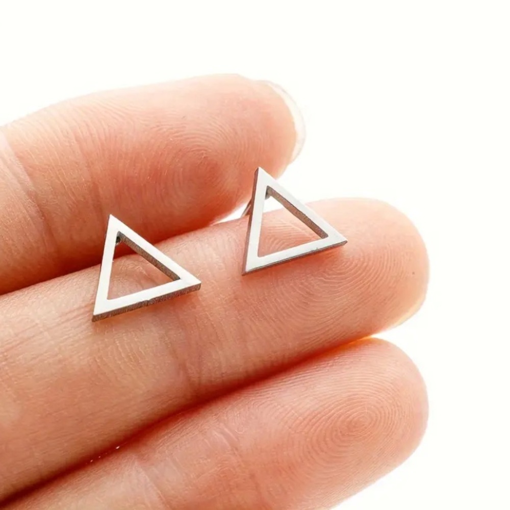 BOGO! Dainty open Triangle stud Earrings in Color Silver - NEW Boutique - Picture 1 of 4